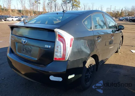 2013 Toyota Prius Three from USA, damaged, VIN JTDKN3DU0D5571070